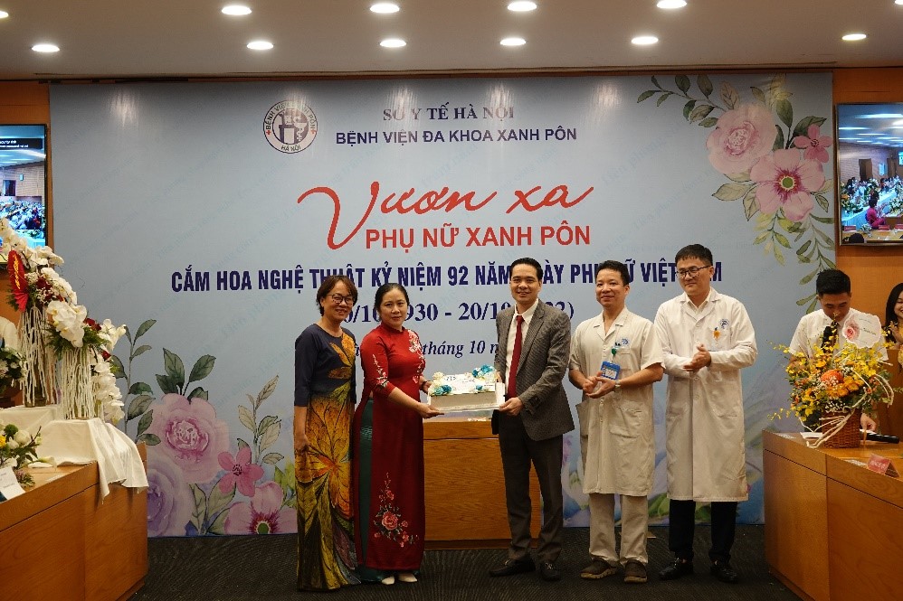 SÔI NỔI HỘI THI CẮM HOA CHÀO MỪNG 92 NĂM NGÀY PHỤ NỮ VIỆT NAM ( 20/10/1930 – 20/10/2022)