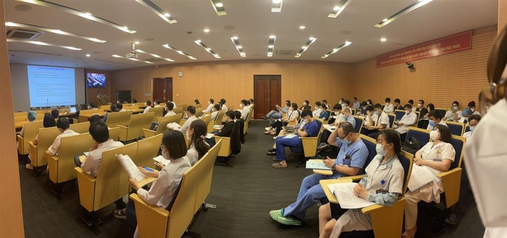 Chương trình sinh hoạt khoa học: “ Kháng sinh dự phòng”